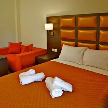 Chasapis Luxury & *