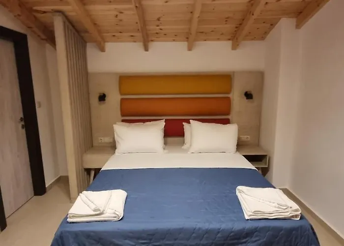 Chasapis Luxury & Apartamento Vourvourou