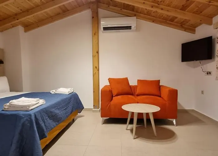 Chasapis Luxury & Apartamento Vourvourou