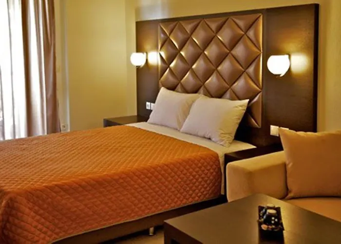 Chasapis Luxury & Vourvourou