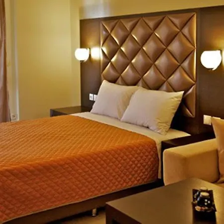 Chasapis Luxury & Vourvourou