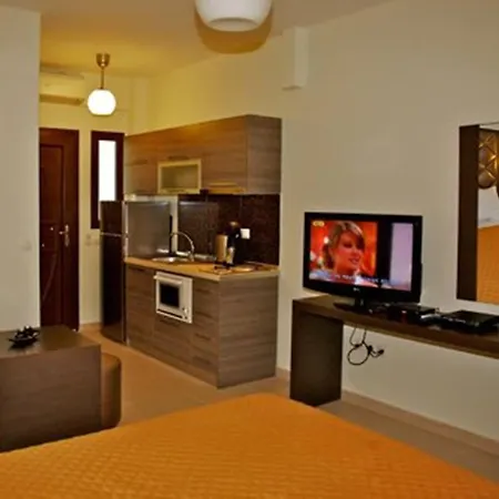 شقة Chasapis Luxury & *