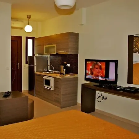 Chasapis Luxury &